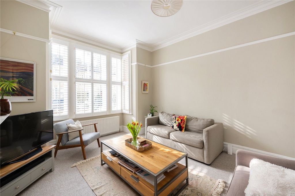 Property photo 2 of 13 Picture No. 03