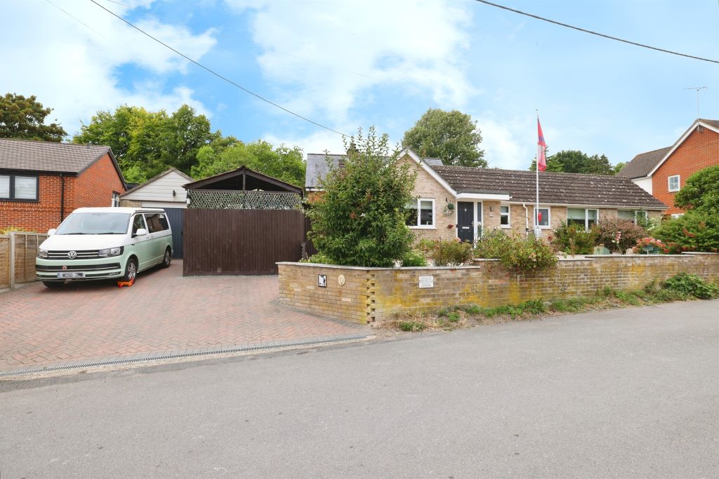 Property photo 2 of 16