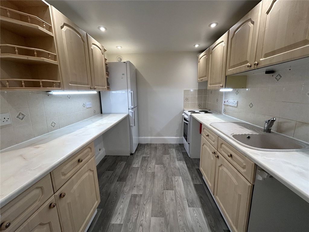 Property photo 3 of 5 Picture No. 08