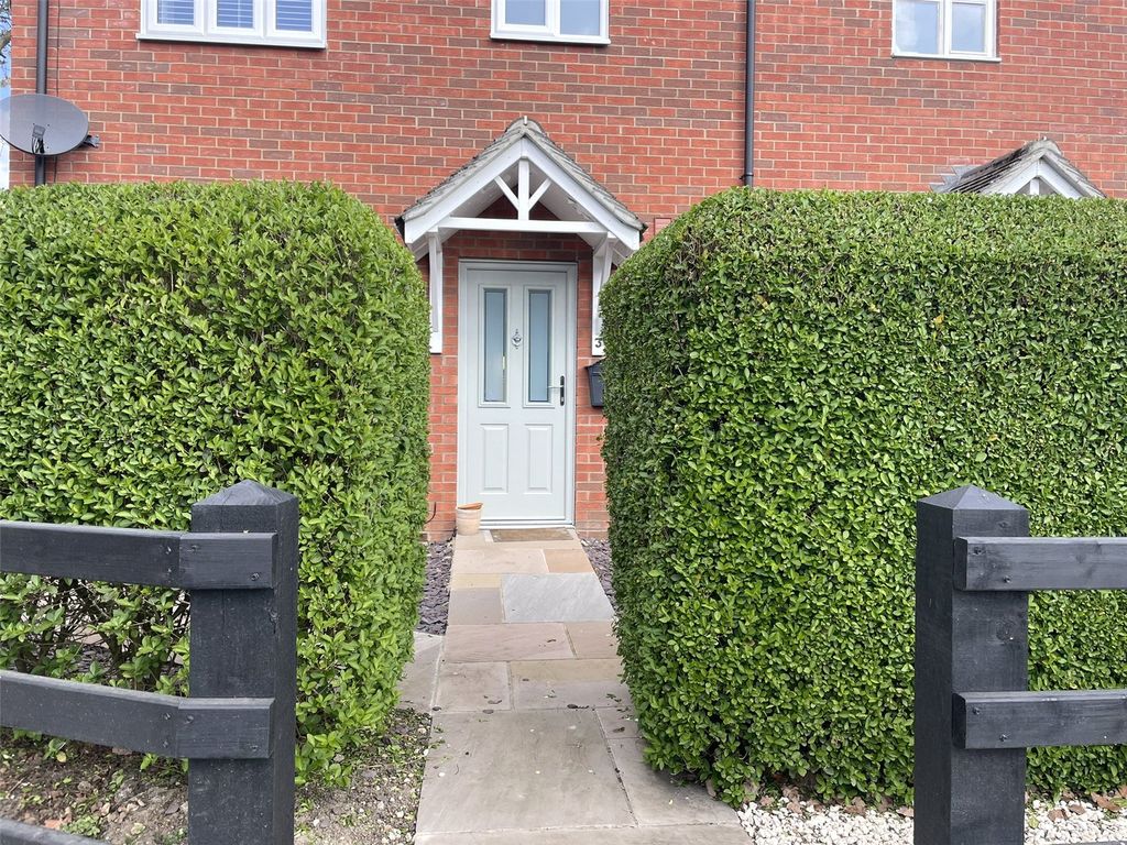 Property photo 2 of 28 Picture No. 41