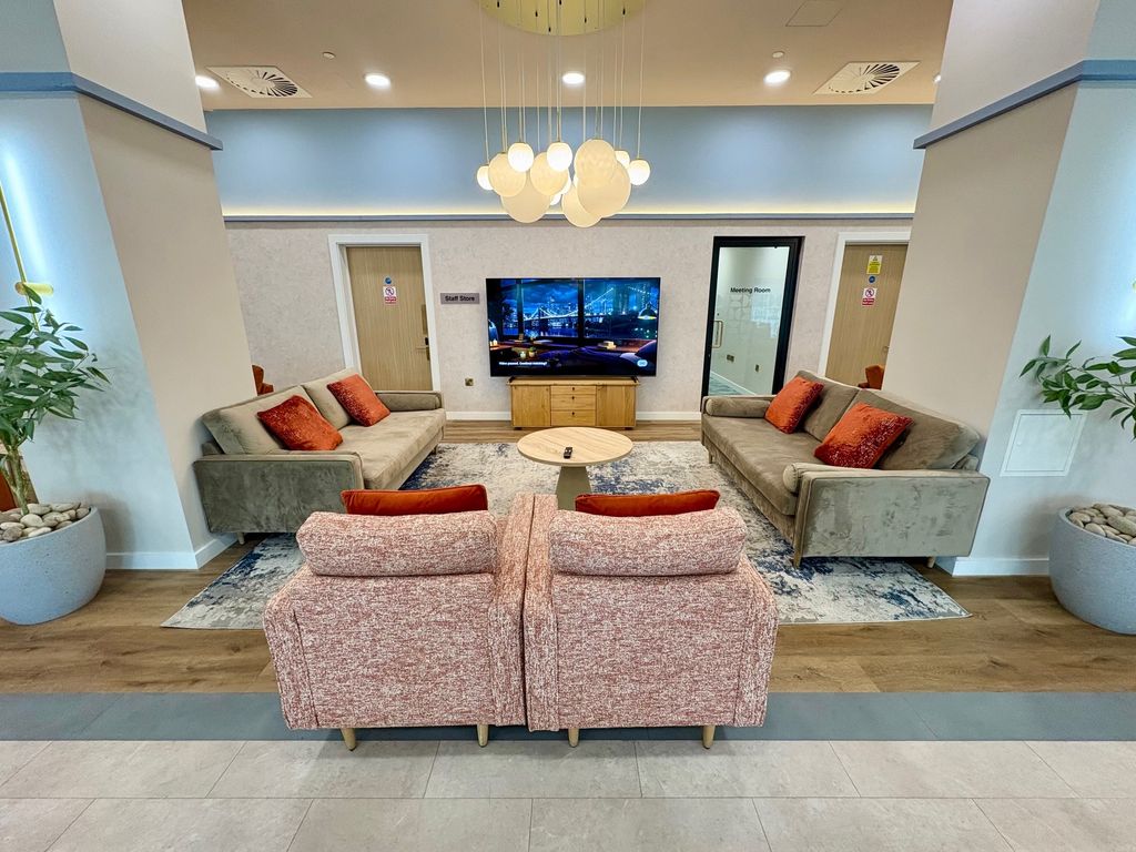 Property photo 1 of 8 View