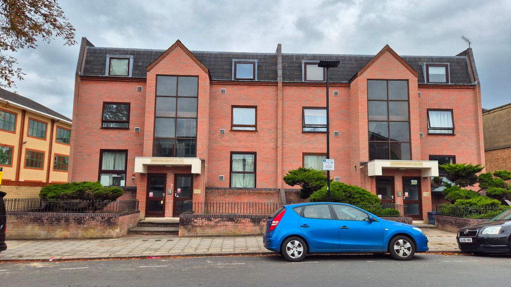 Property photo 1 of 7