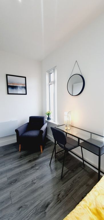 Property photo 2 of 4
