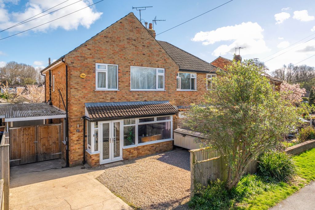 Property photo 1 of 21