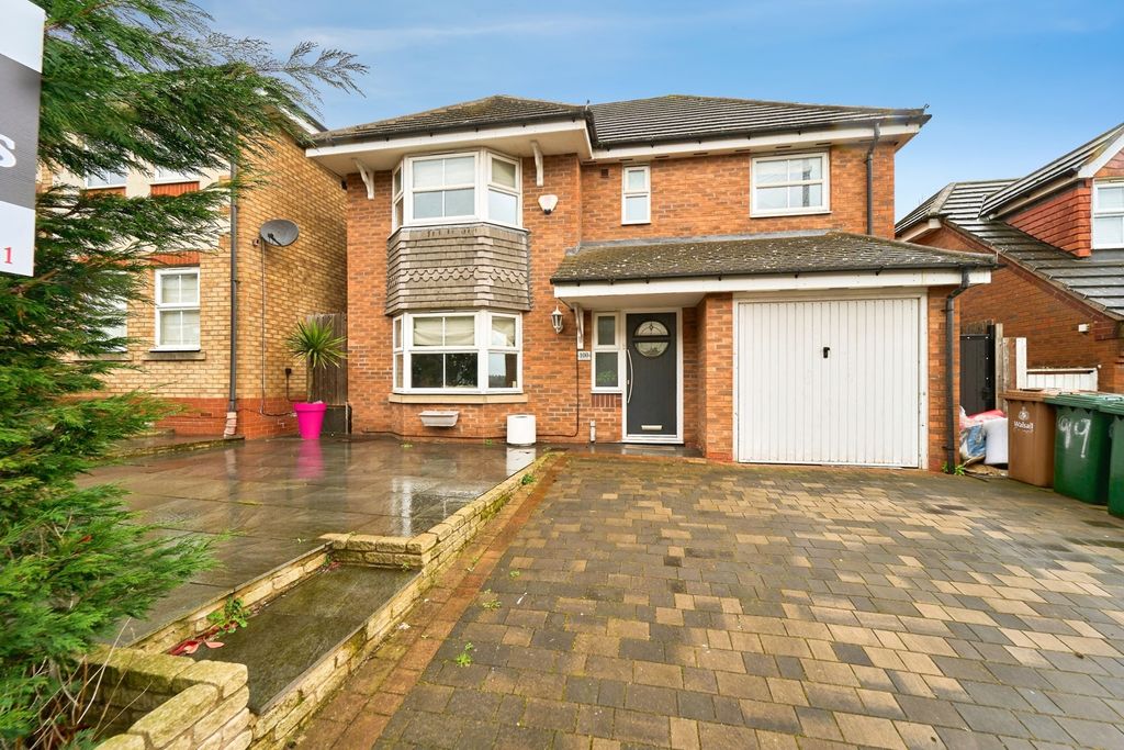 Property photo 1 of 30 Pbox-Img.Jpg