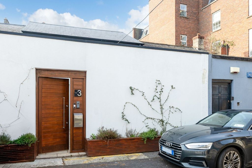Property photo 1 of 31 Picture No. 01