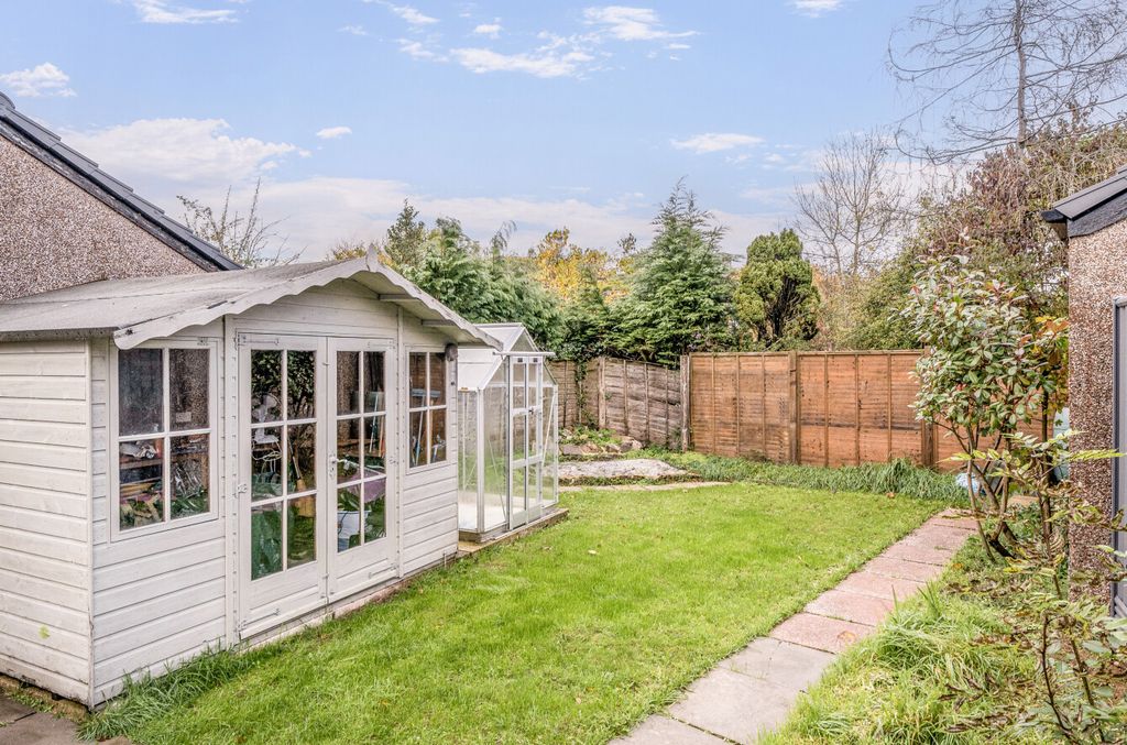 Property photo 2 of 17 Rear Garden