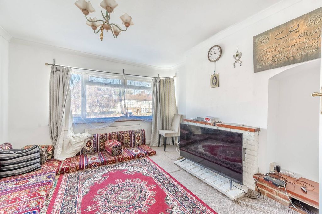 Property photo 1 of 6