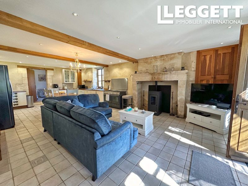 Property photo 3 of 10