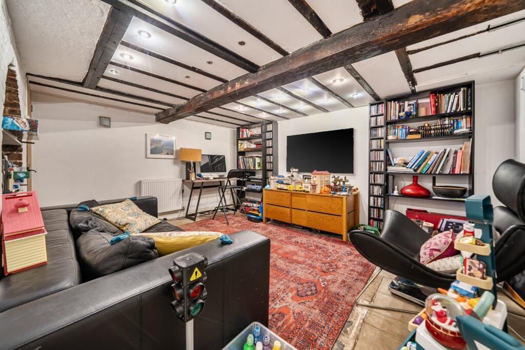 Property photo 2 of 15