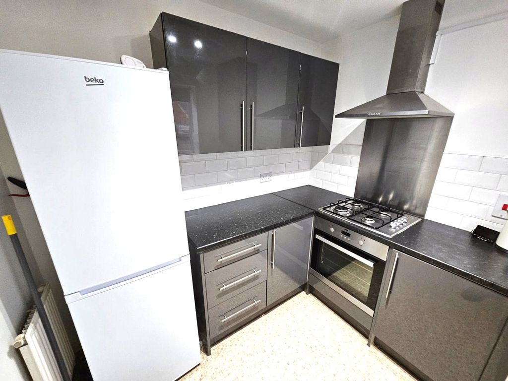 Property photo 3 of 13 Picture No. 08