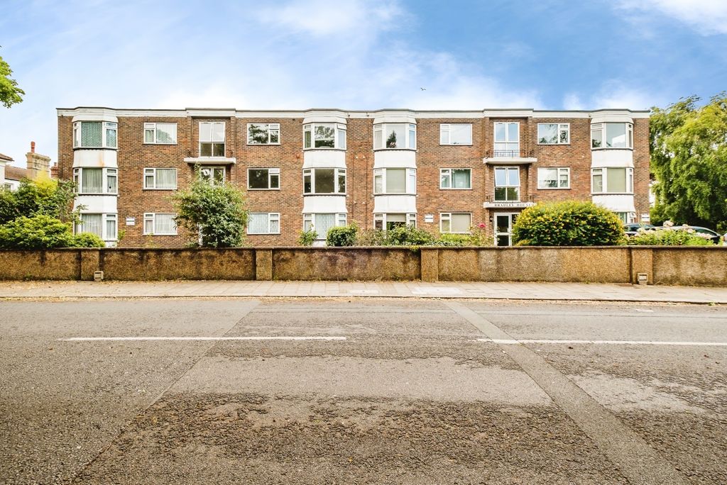 Property photo 1 of 18 Pbox-Img.Jpg