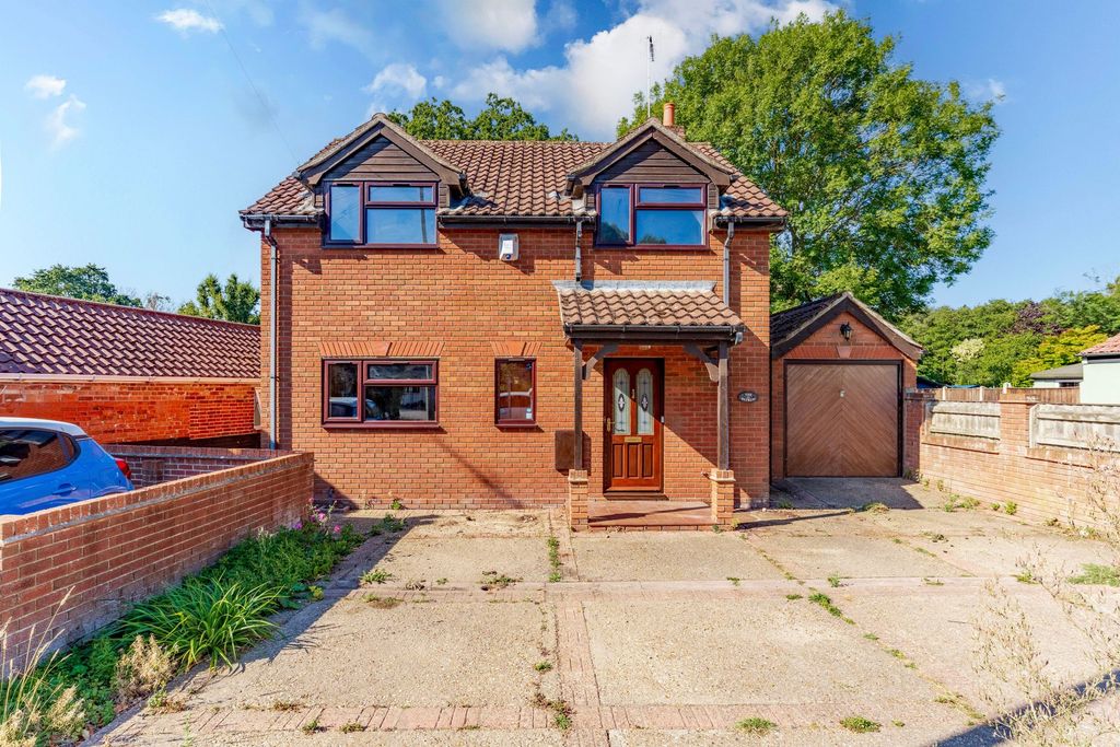 Property photo 1 of 16