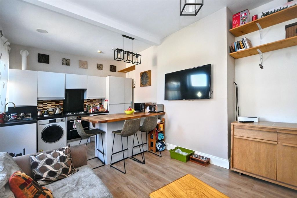 Property photo 3 of 7 Dsc_2210.Jpg