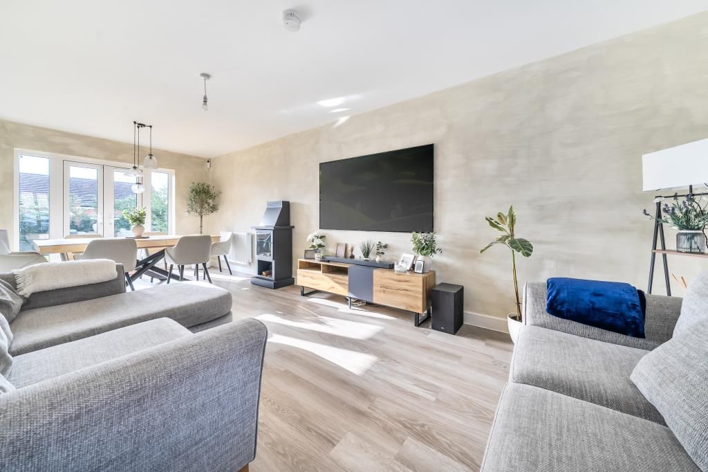 Property photo 2 of 22 Reception Room