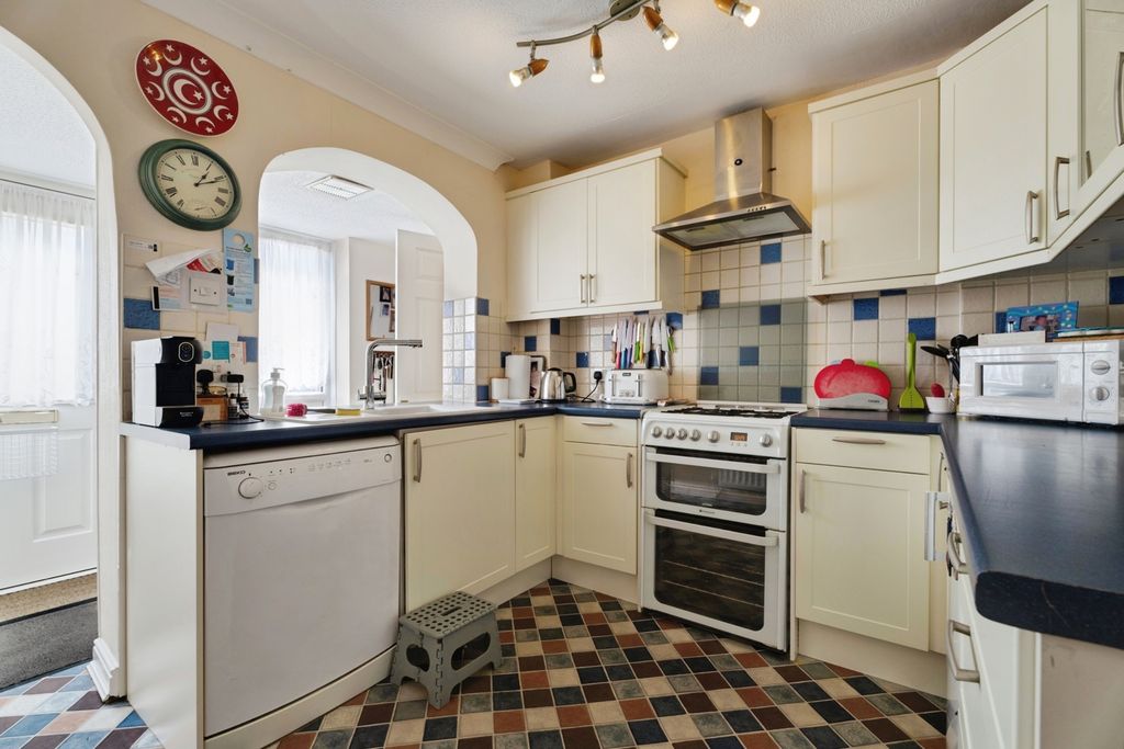 Property photo 2 of 13 Pbox-Img.Jpg
