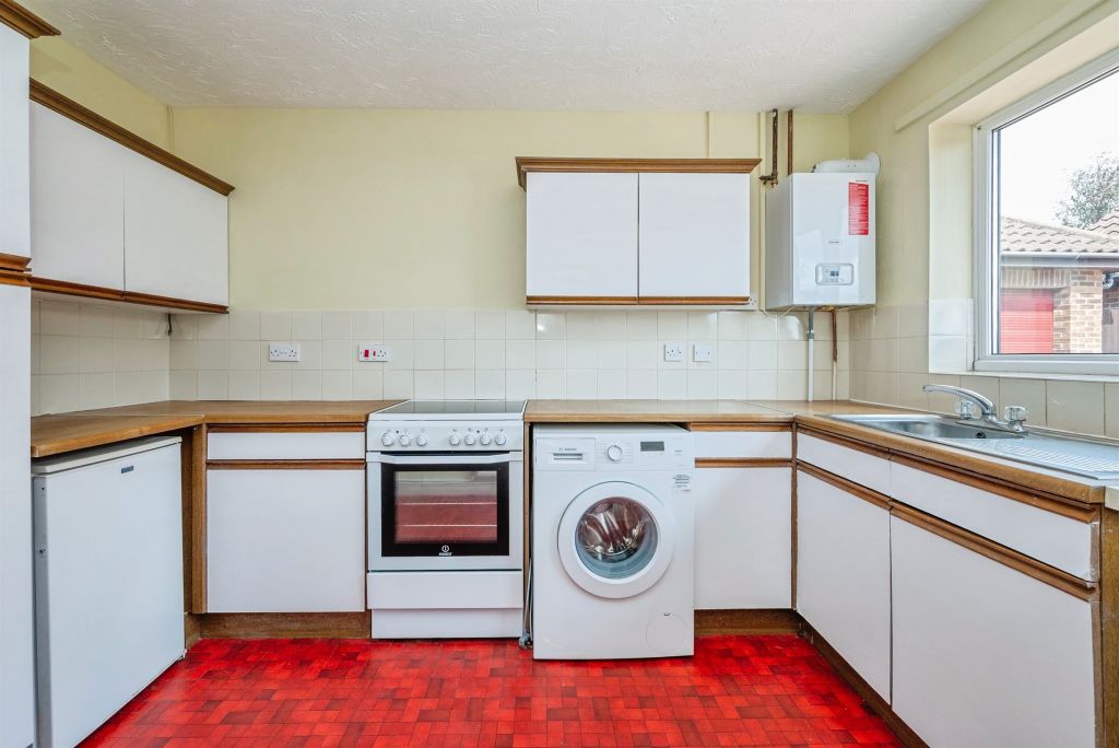 Property photo 3 of 18