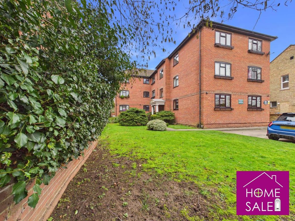 Property photo 1 of 12