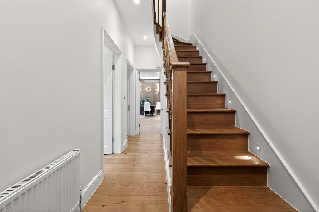 Property photo 2 of 49