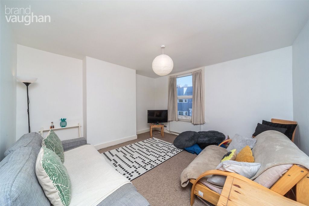 Property photo 2 of 8 Living Room