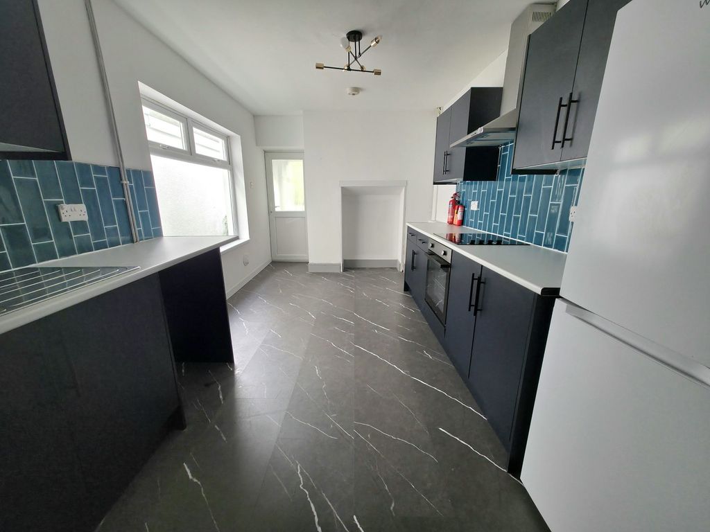 Property photo 2 of 12 Not Specified