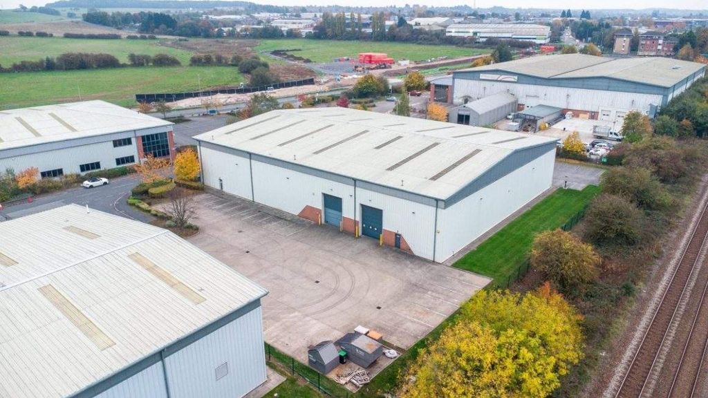 Property photo 2 of 12