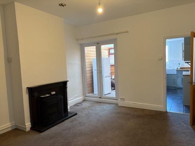 Property photo 3 of 13 Img_8495.Jpg