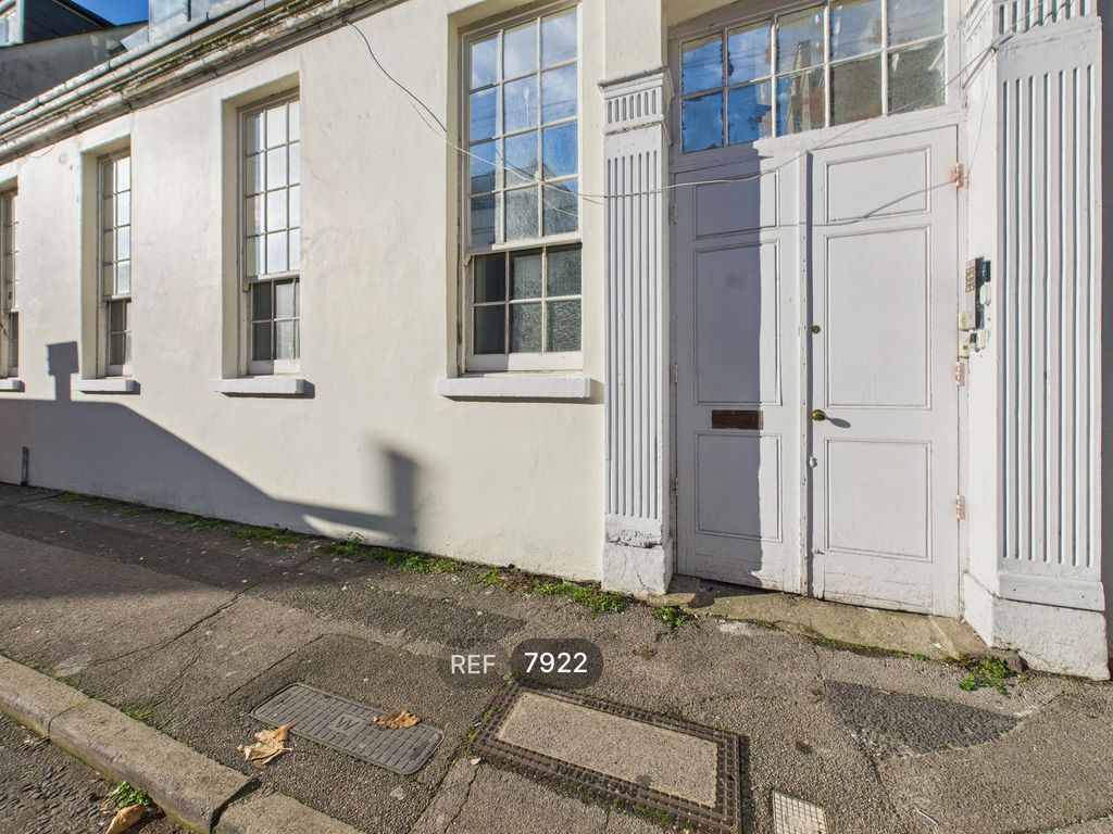 Property photo 1 of 9 Other Areas