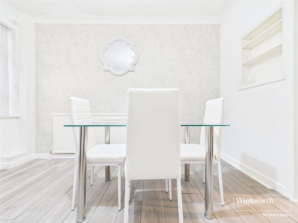 Property photo 3 of 21 Picture No. 38