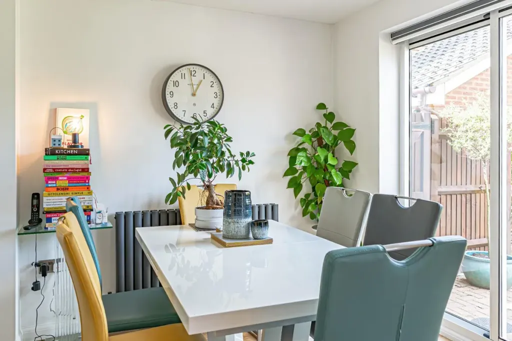 Property photo 3 of 12