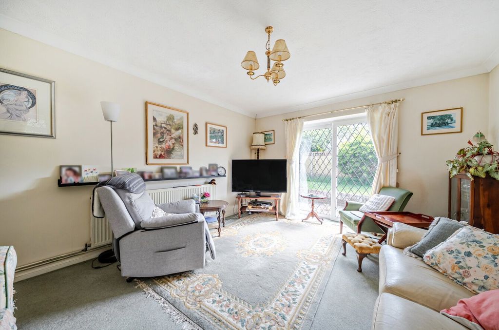 Property photo 2 of 13 1455947-6-69Fb073...
