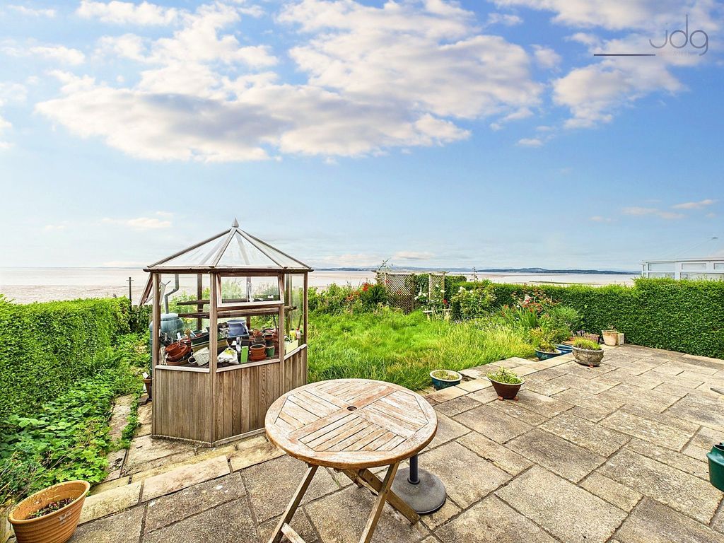 Property photo 2 of 17 Seaside Views