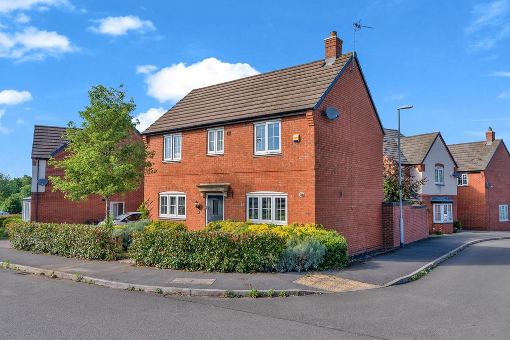 Property photo 1 of 27