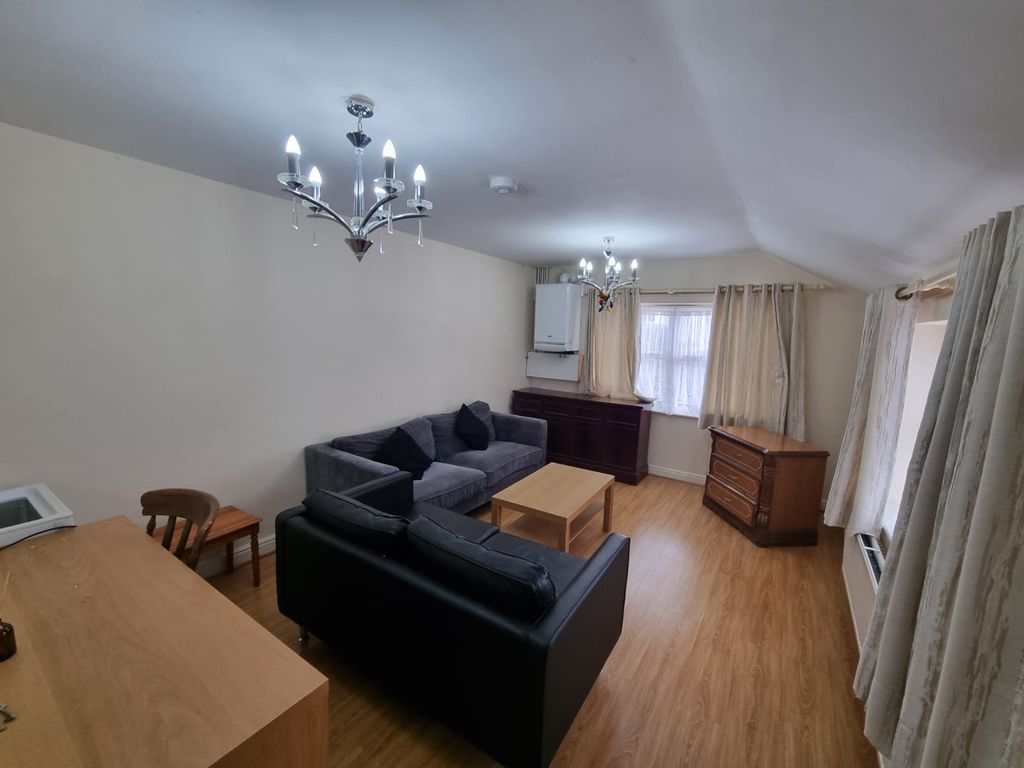Property photo 1 of 5