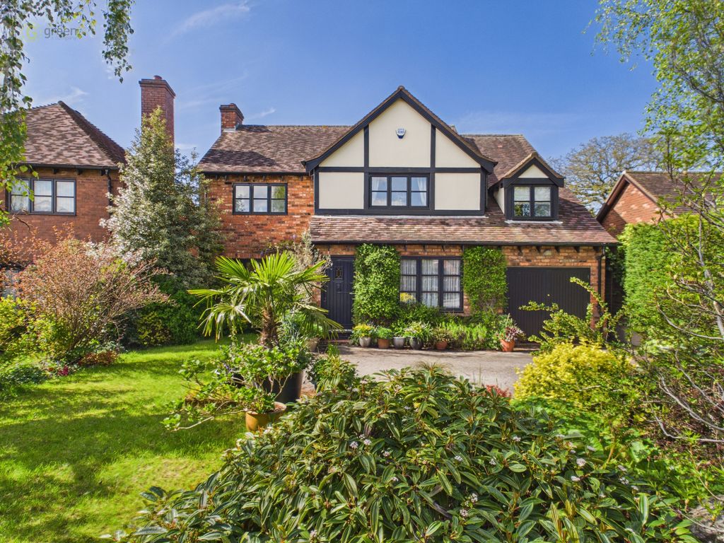 Property photo 1 of 27 Cam01698G0Pr0207Still048