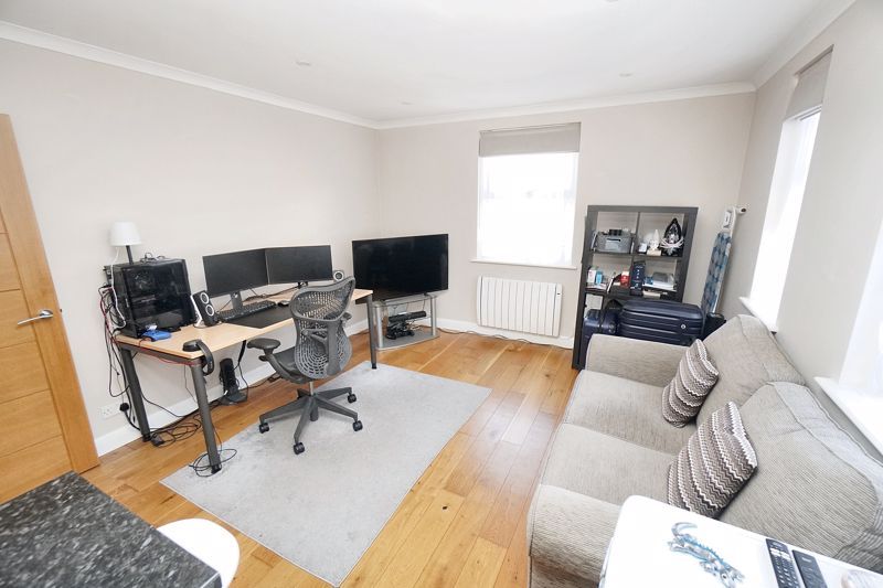 Property photo 2 of 7 Photo 2