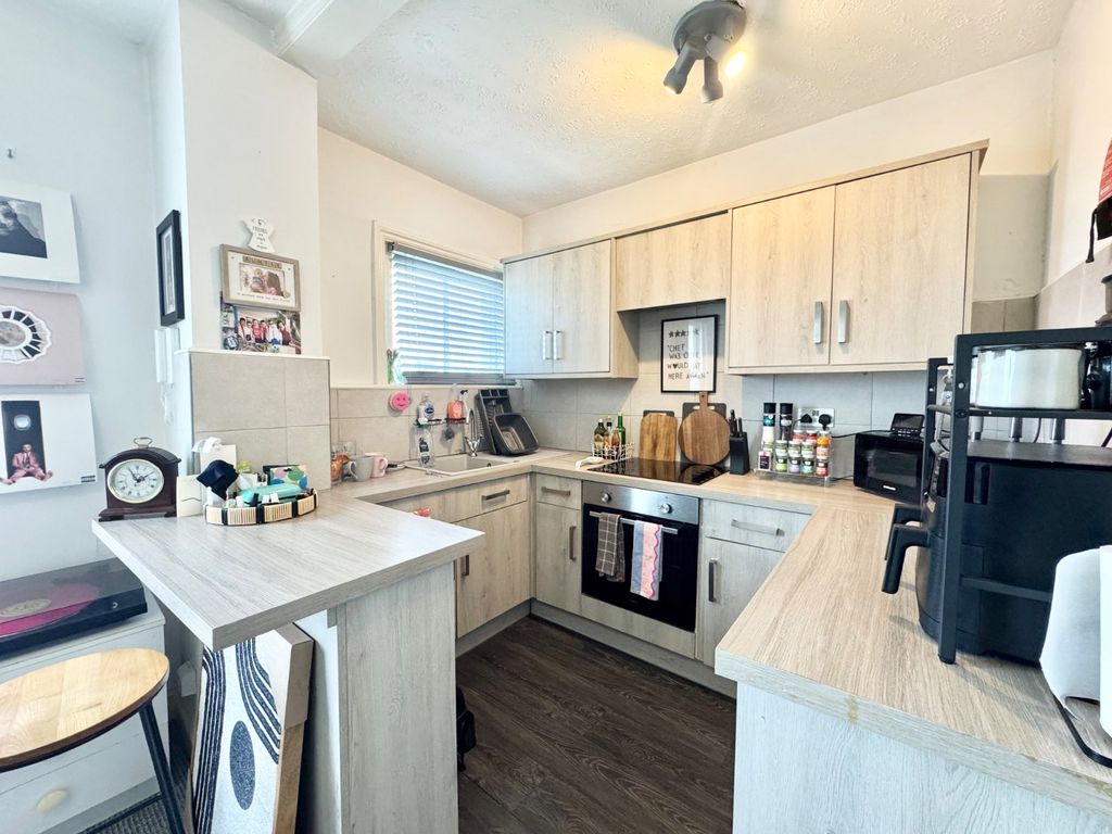 Property photo 2 of 6 Picture 2