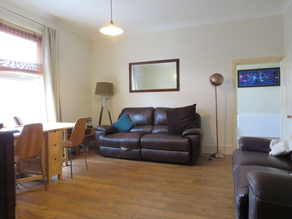3 bed maisonette to rentDevizes Road, Salisbury SP2 photo 4