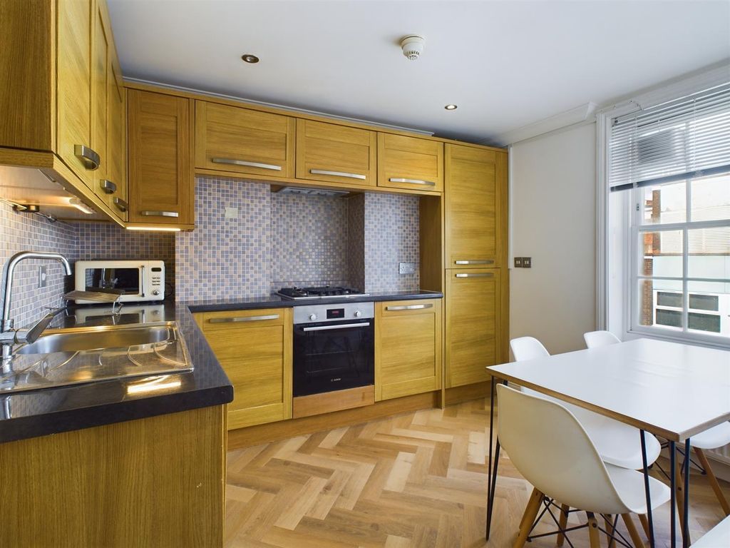 Property photo 2 of 7 Cam02534G0-Pr0423-Still007.Jpg