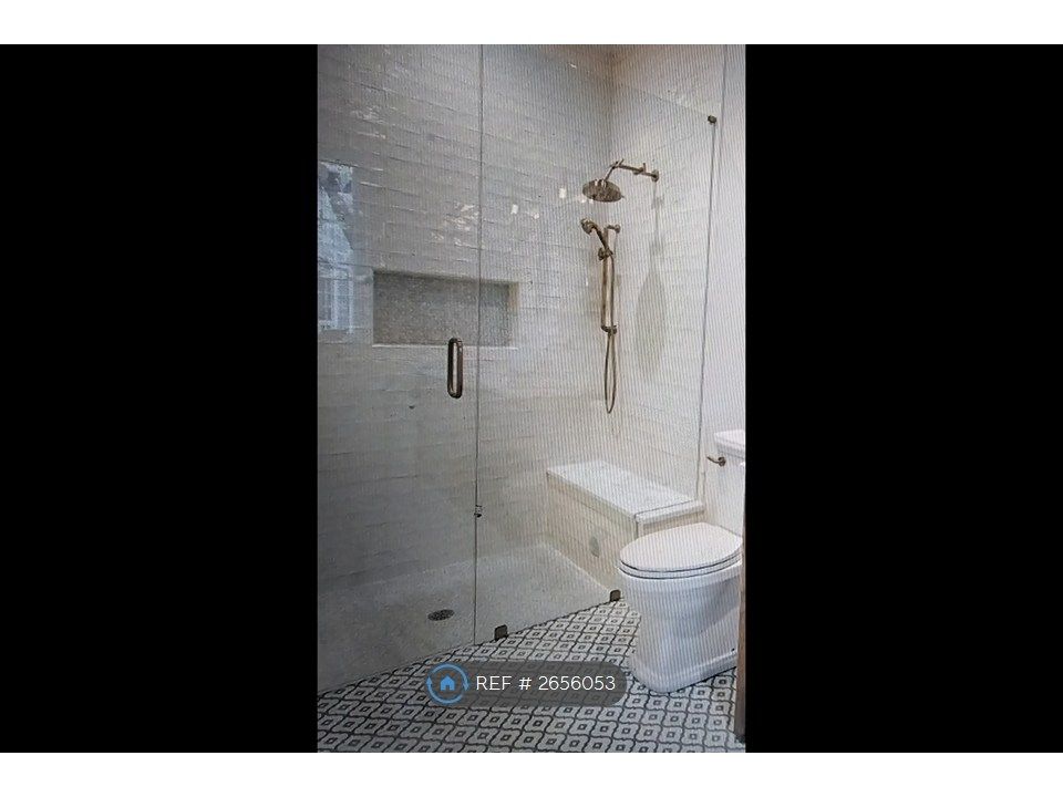 Property photo 2 of 3