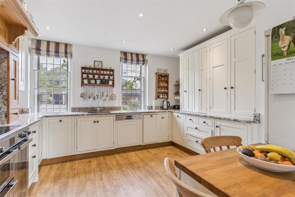 Property photo 3 of 30 Dsc08274-8Ddb2738Dae6B56B0B926499B7E323dc.Jpg