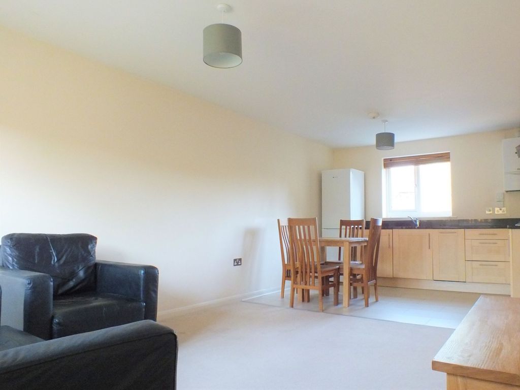 Property photo 2 of 6