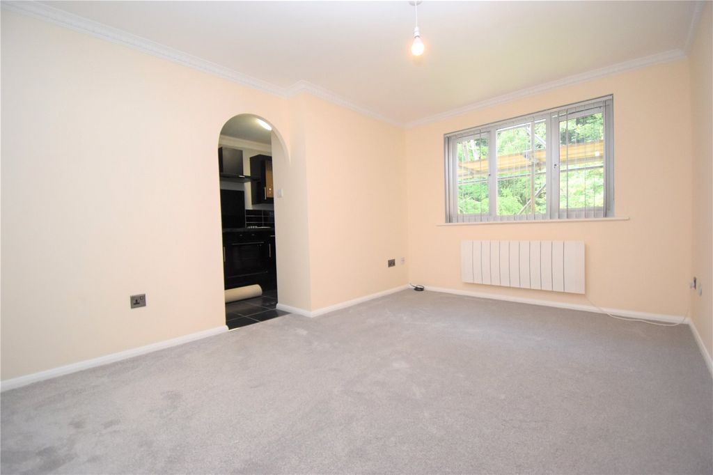 Property photo 3 of 8 Picture No. 03