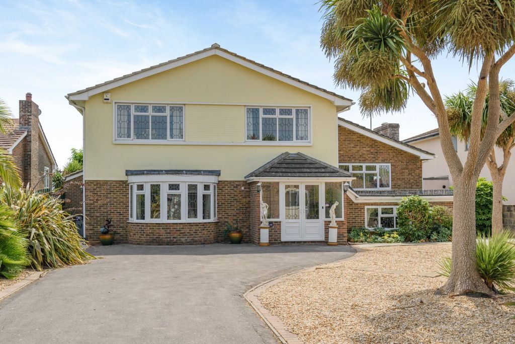 Property photo 1 of 21 Picture No. 04