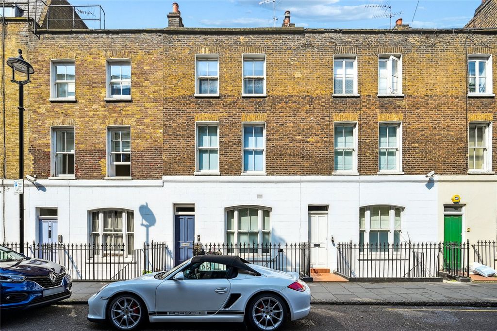 Property photo 2 of 10 Exterior