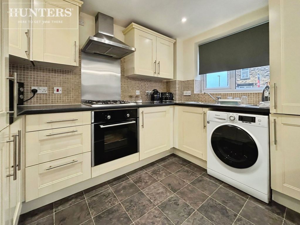 Property photo 3 of 9 Pbox-Img.Jpg
