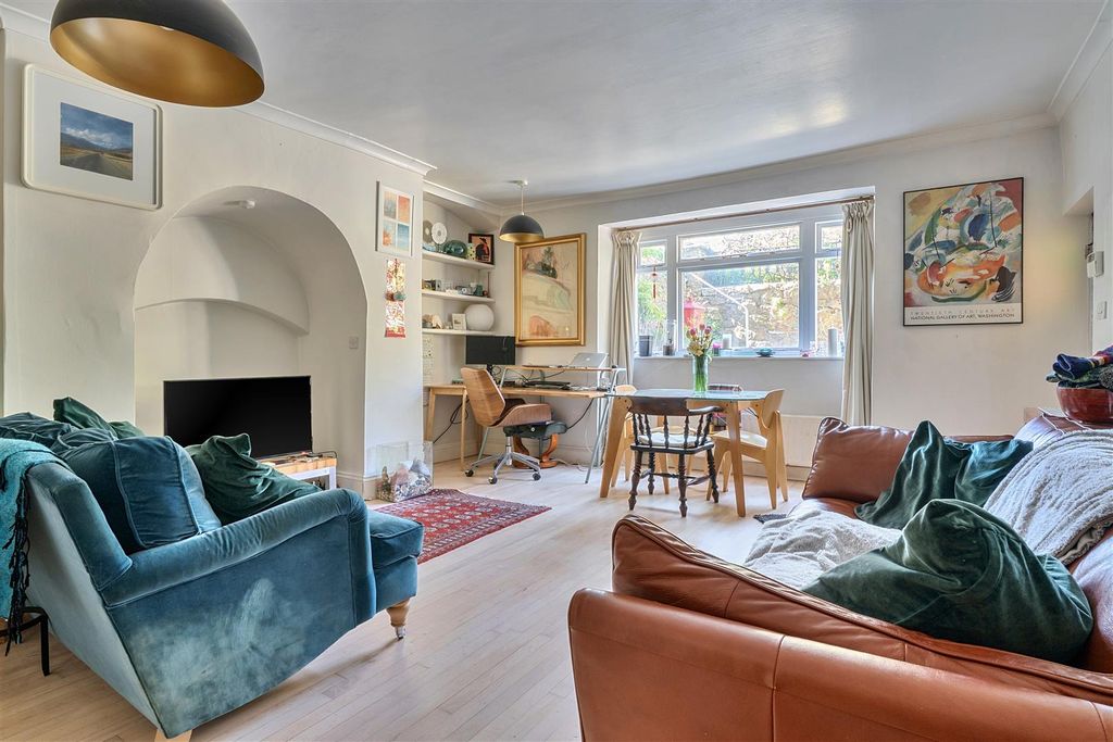 Property photo 2 of 30 1428767-17-69Bab7d375F43.Jpg