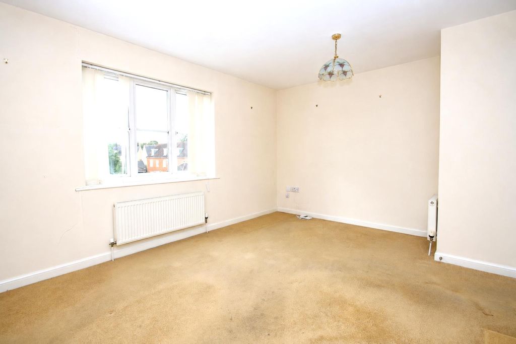 Property photo 2 of 7 6626615d-7836-4642-Bf51-d100Ed37F389.Png