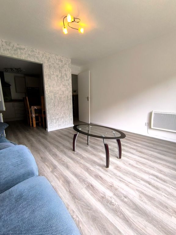 Property photo 3 of 13 Living Room