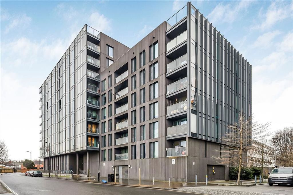 Property photo 1 of 6